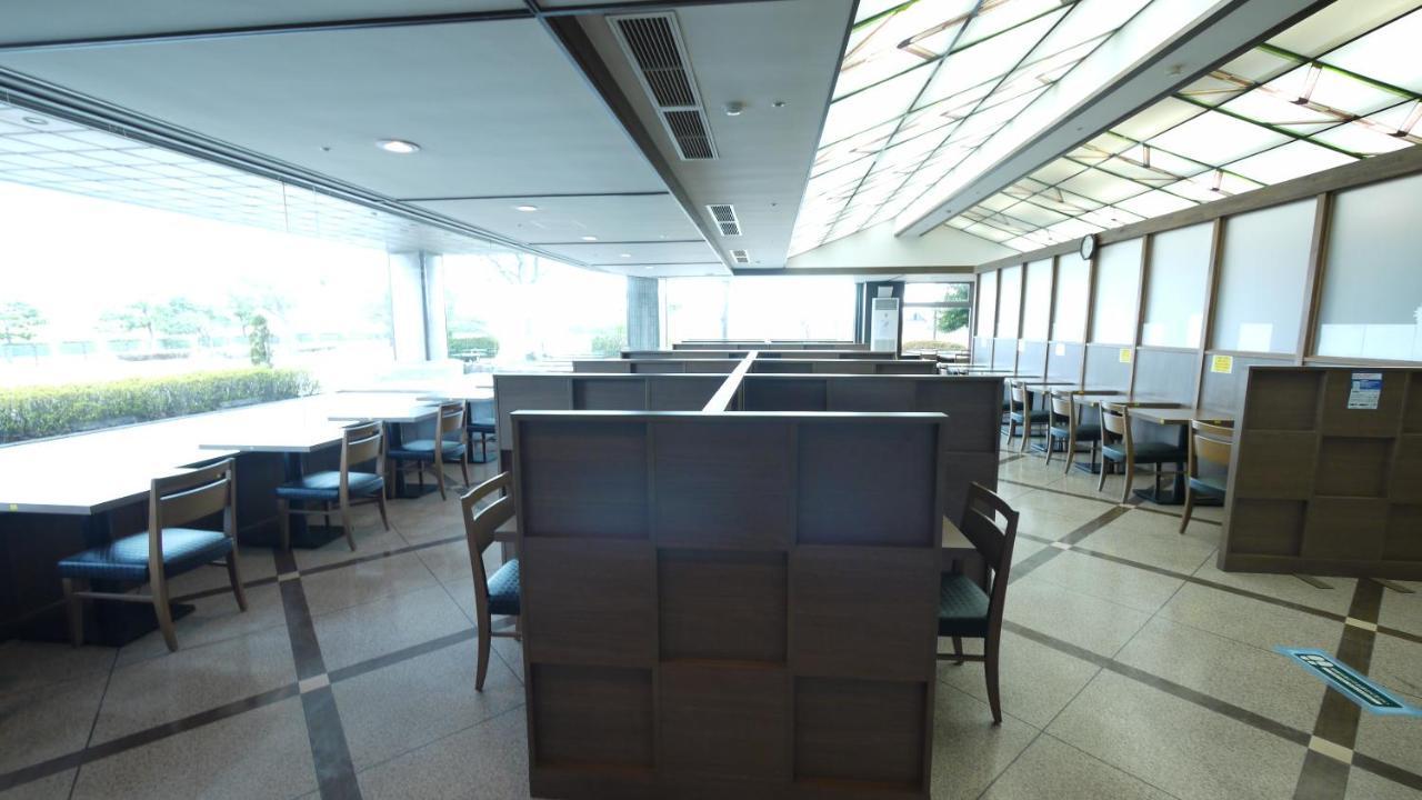 Route Inn Grantia Komatsu Airport מראה חיצוני תמונה